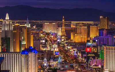 拉斯维加斯房价稳了，阳光地带却跌了