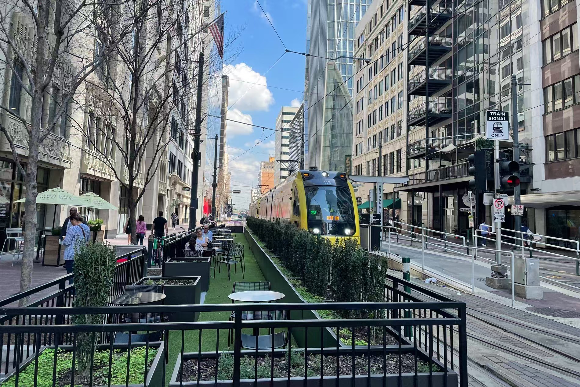 告别堵车！休斯顿新轻轨线路官宣，通勤族的春天来了？