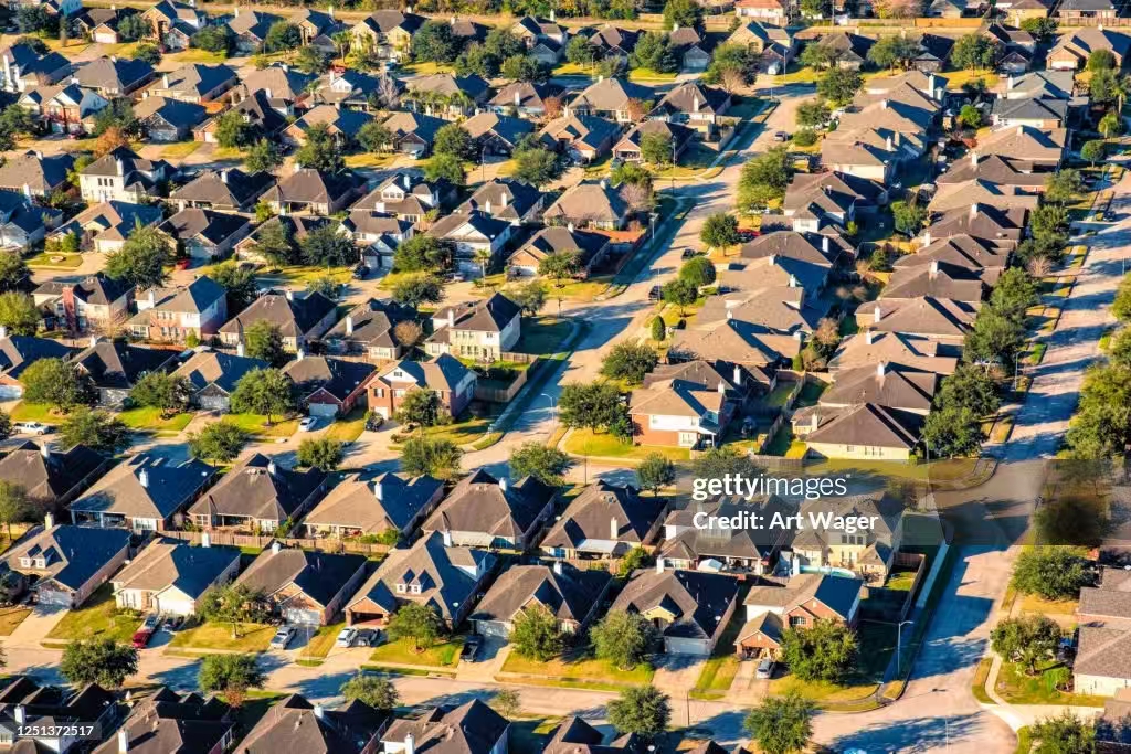 "终于不用抢房了！"休斯顿房市变天，华人买家等到黄金窗口