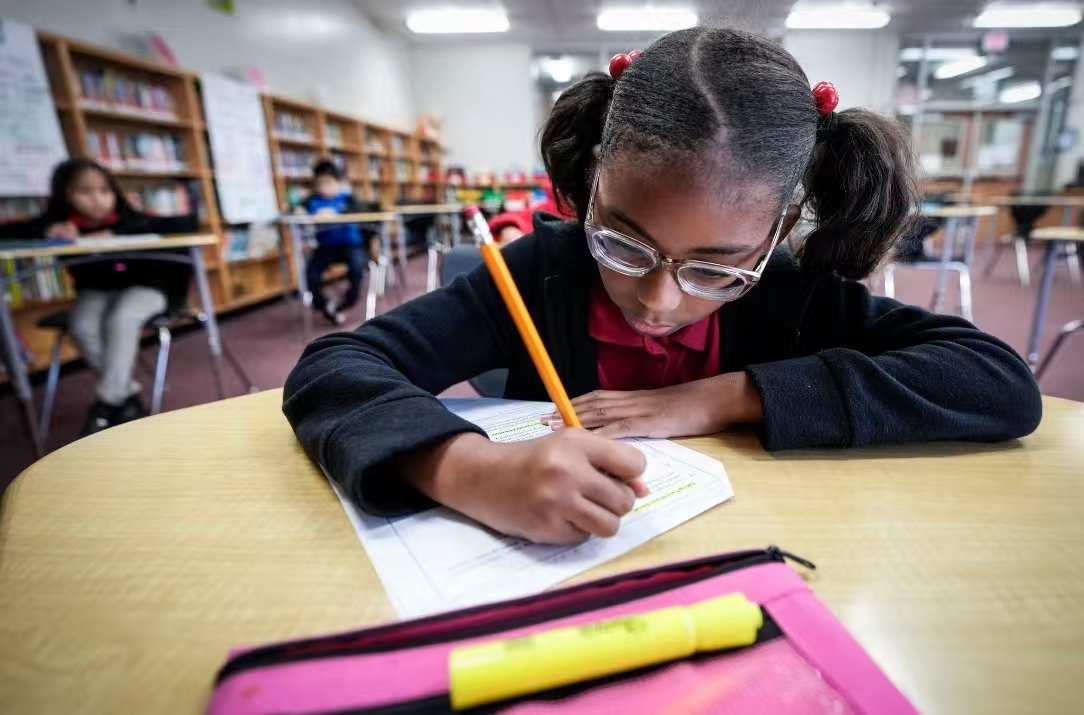 休斯顿家长注意:12所学校要关了,但学区券来了,你准备好了吗?