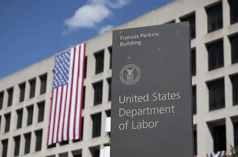 美国劳工部拟推新规，为401(k)账户投资另类资产松绑
