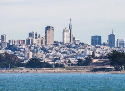 旧金山地标泛美金字塔，六年内二度易主