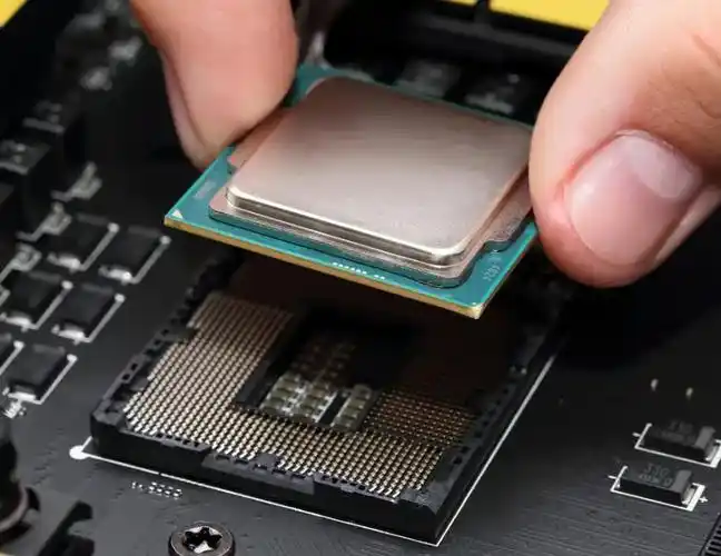 疯了！英伟达二手H100三年保值84%