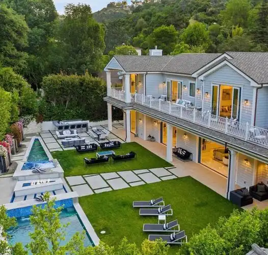 南加州高档住宅区建筑管制引发居民不满