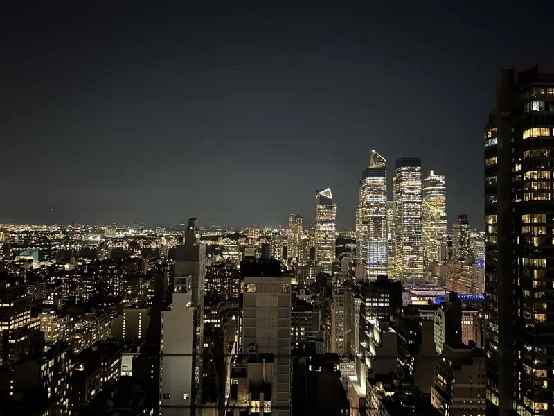 纽约租金持续上涨，租控建筑财务困境引争议